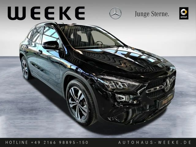 Mercedes-Benz GLA 200 Progressive