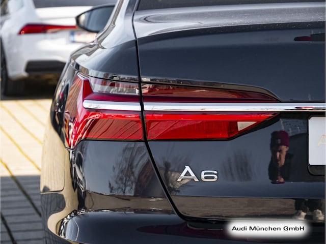 Audi A6 45 TFSI Quattro S-Tronic Sedan