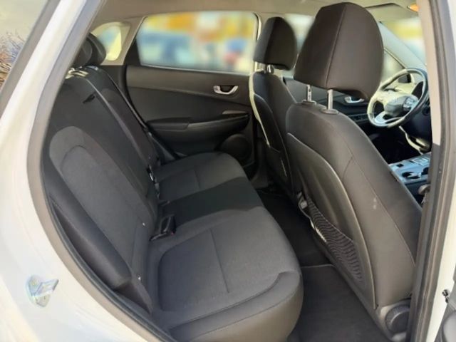 Hyundai Kona 2WD Electric Trend