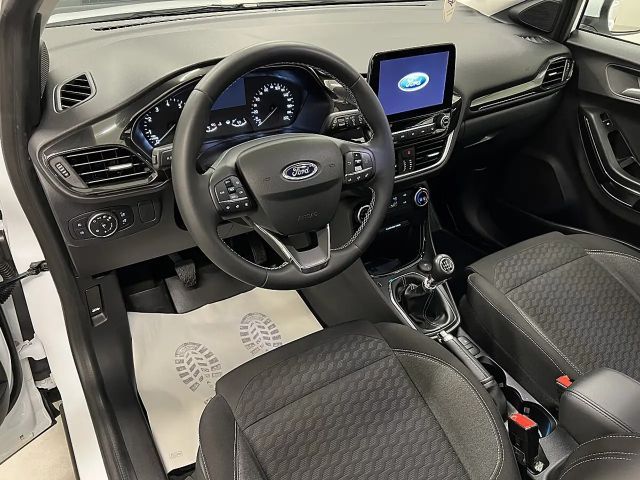 Ford Puma EcoBoost Titanium