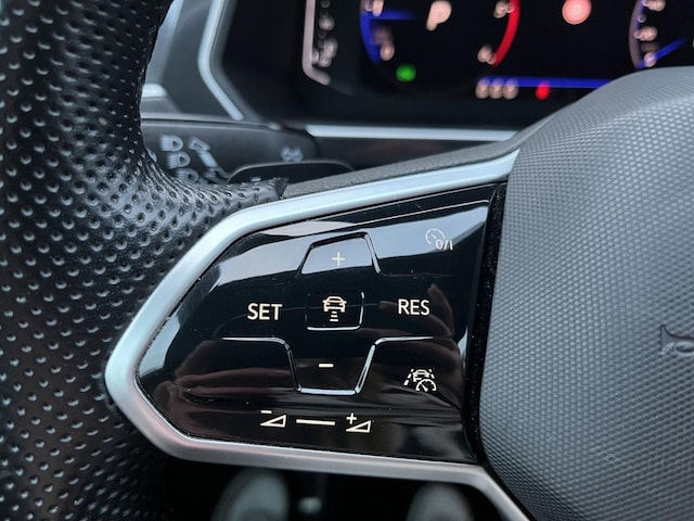 Volkswagen Tiguan 2.0 TDI DSG R-Line