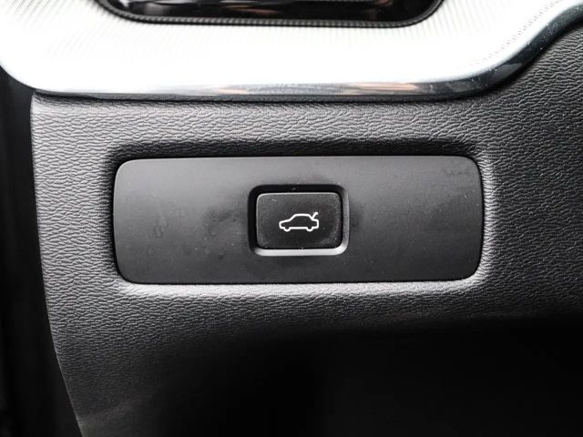 Volvo XC60 Dark Plus