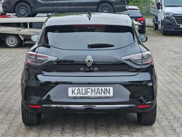 Renault Clio E-Tech Hybrid Techno