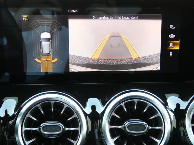 Mercedes-Benz EQA 250 AMG Line