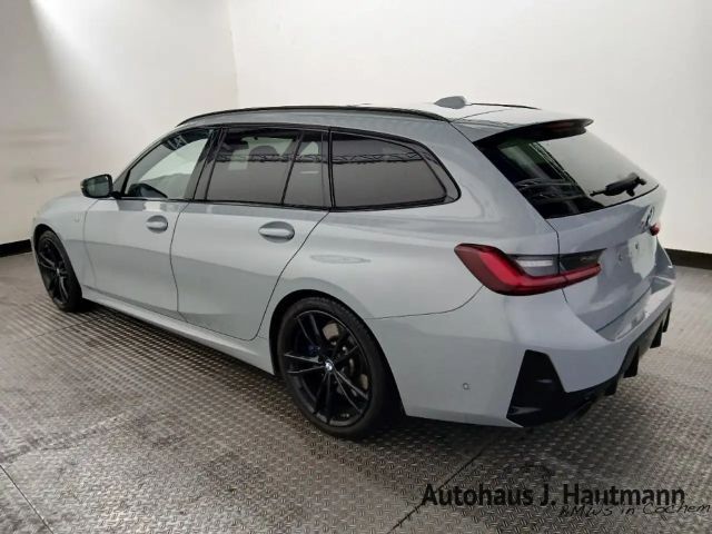BMW 320 320d M-Sport Touring xDrive