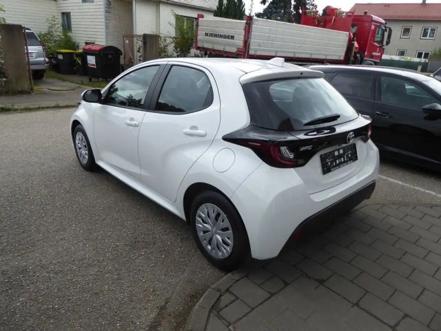 Toyota Yaris City Hybride VVT-i