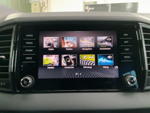 Skoda Karoq MATRIX+APP+DAB+VIRT+LED+NAVI+PDC