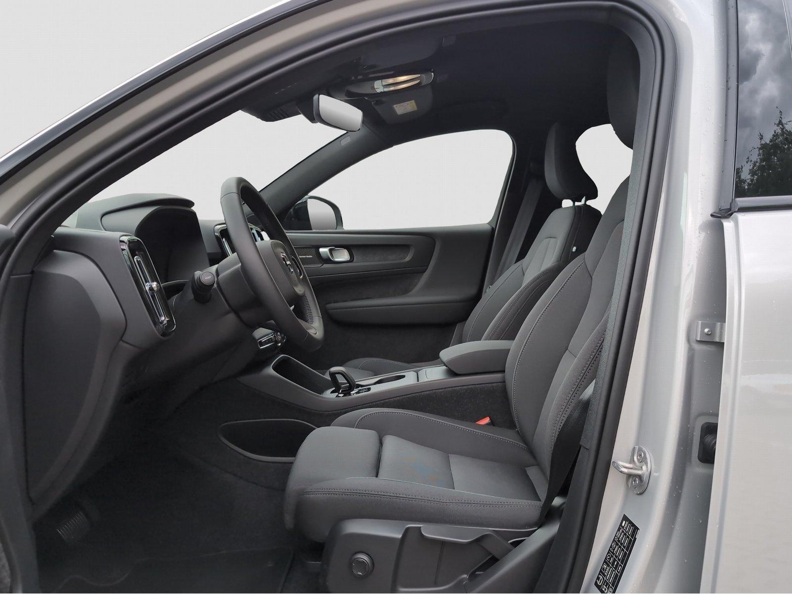 Volvo EX40 Extended range Plus Single motor