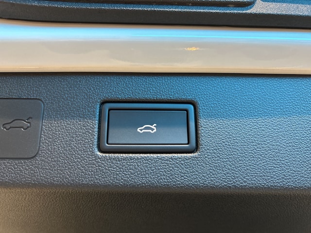 Volkswagen T-Roc IQ.Drive R-Line Style