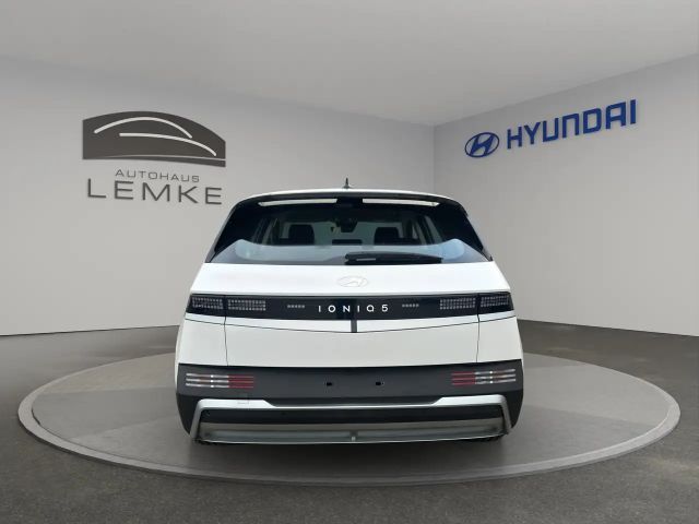 Hyundai IONIQ 5 IONIQ 5 63 kWh + WÄRMEPUMPE - WENIG KM