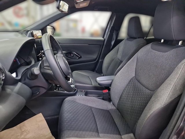 Toyota Yaris Cross 4x2 5-deurs Plus