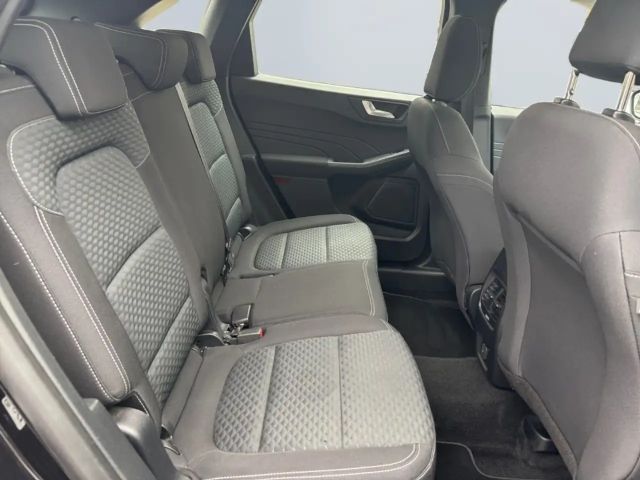 Ford Kuga 1.5 EcoBlue Cool & Connect