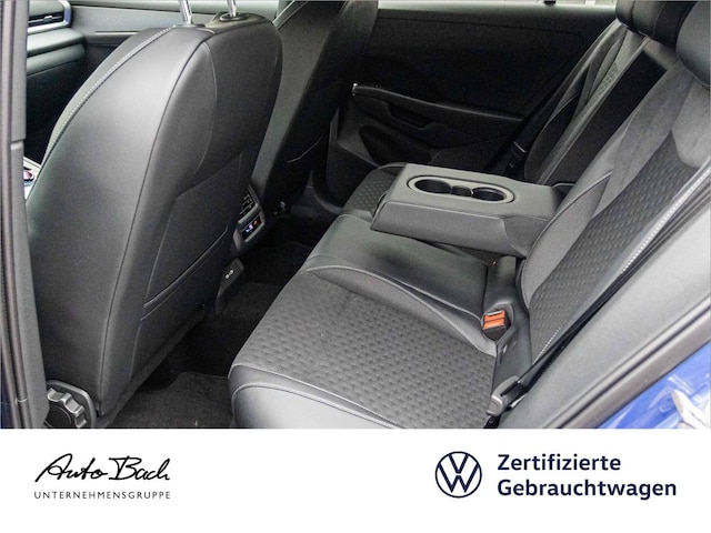 Volkswagen T-Roc 1.5 eTSI DSG R-Line