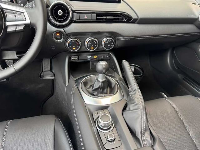 Mazda MX-5 Exclusive-line RF SkyActiv