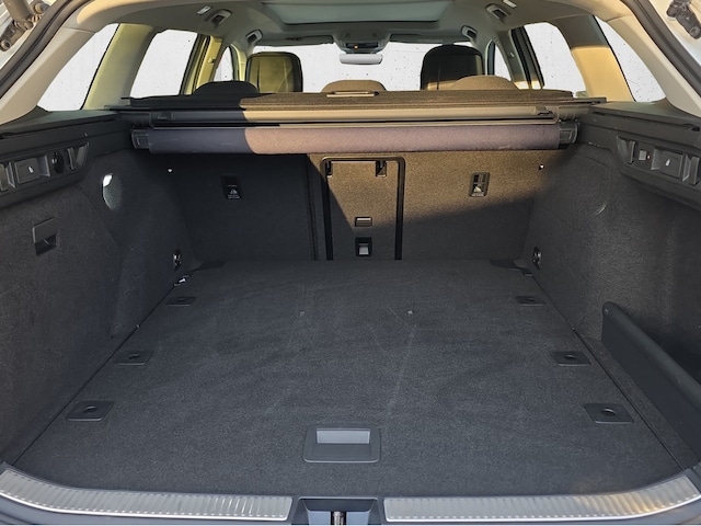 Skoda Superb 2.0 TDI Combi Selection