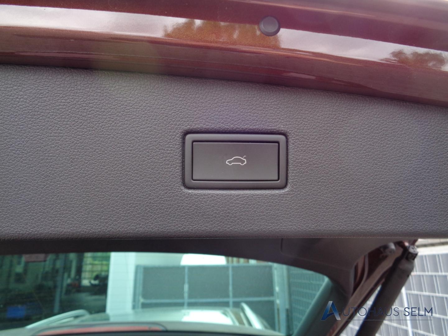 Volkswagen Tiguan 2.0 TDI 4Motion Elegance Elegance