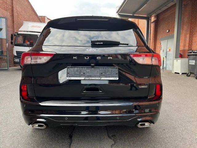 Ford Kuga Plug in Hybrid ST Line X