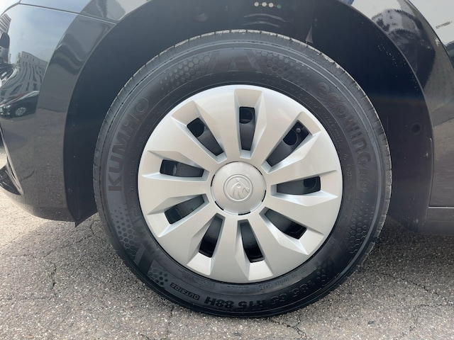 Skoda Fabia 1.0 MPI Black LED PDC