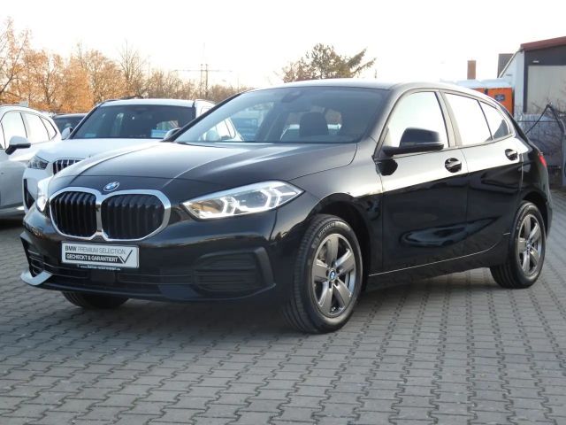 BMW 118 118i Advantage pakket Sedan
