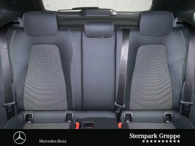 Mercedes-Benz GLA 200 Progressive