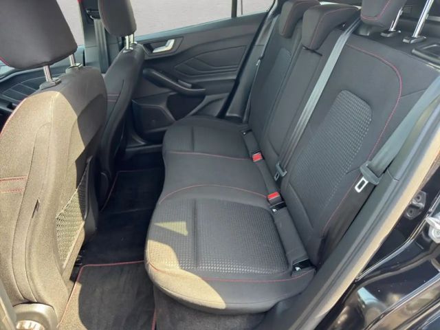 Ford Focus EcoBoost ST Line Wagon