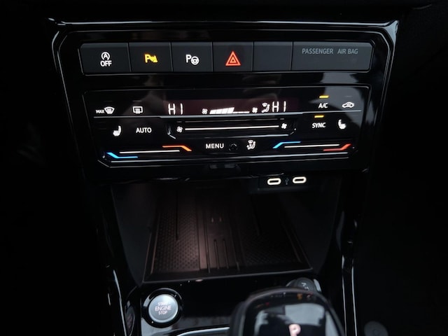 Volkswagen T-Cross 1.5 TSI DSG R-Line