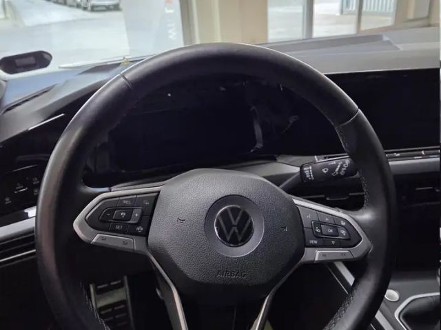 Volkswagen Golf 1.5 TSI Golf VIII