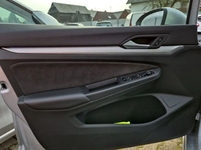 Volkswagen Golf 2.0 TDI Golf VIII Life