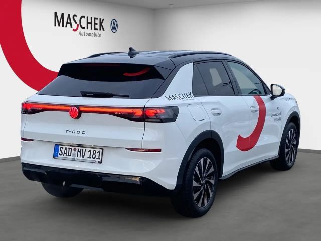 Volkswagen T-Roc 1.5 eTSI DSG R-Line