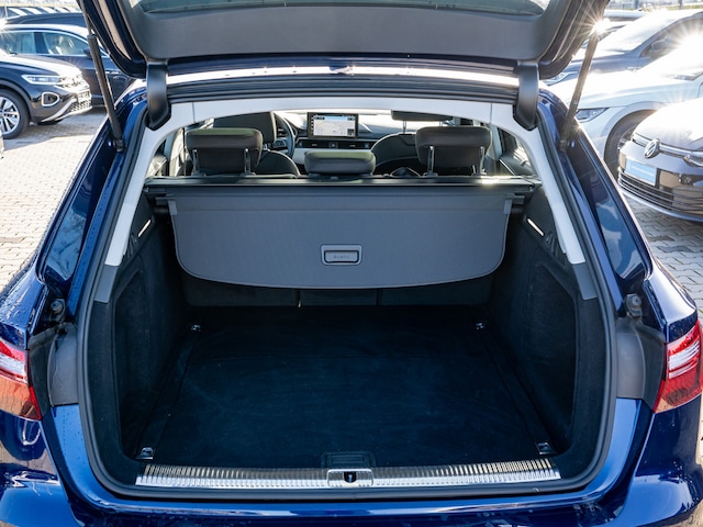 Audi A4 40 TFSI Avant S-Tronic