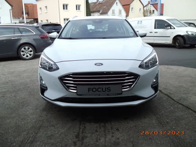 Ford Focus Titanium Wagon