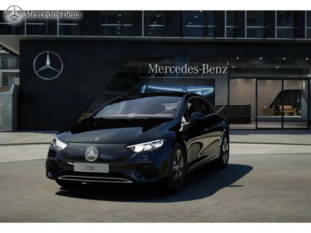 Mercedes-Benz EQE 300 Sedan