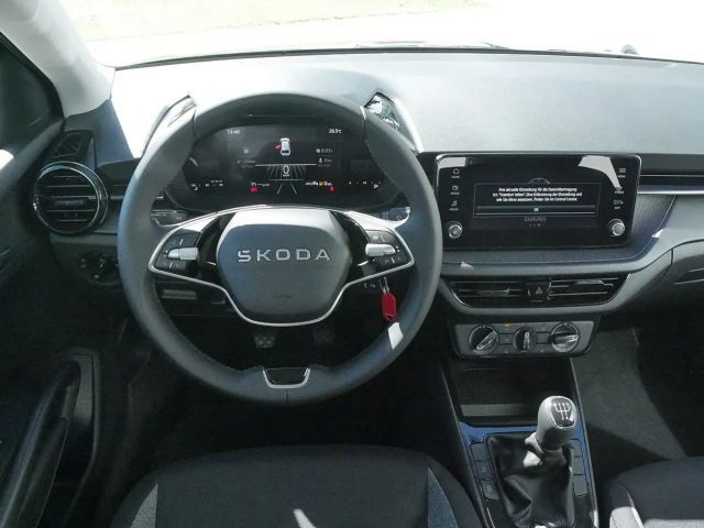 Skoda Fabia Essence 1,0, € 15.490 ,- inkl. Porsche Bank Bon...