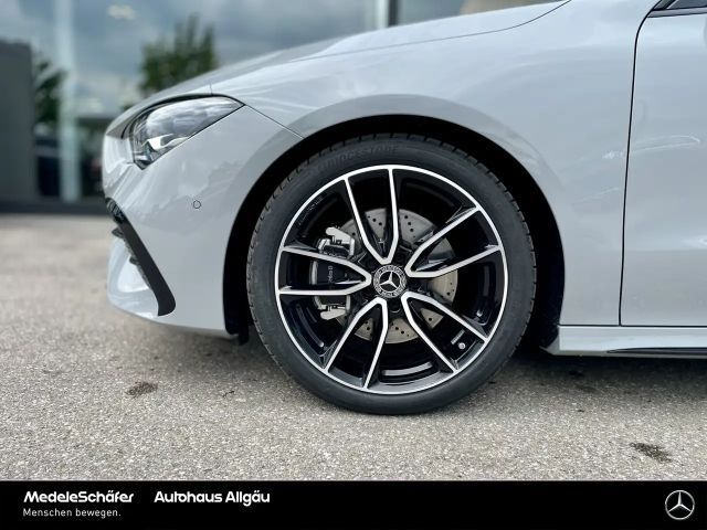 Mercedes-Benz CLA 200 Coupé