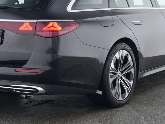 Mercedes-Benz E 300 AVANTGARDE Estate