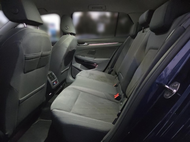 Volkswagen Golf 1.5 eTSI DSG Golf VIII Sport