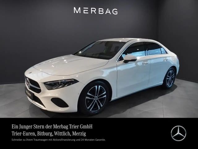 Mercedes-Benz A 180 Progressive