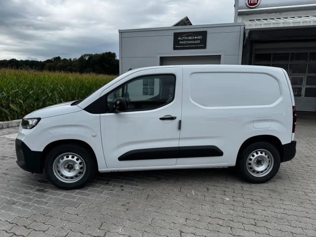 Fiat E-Doblo e-Doblo L1 EHZ (50-kWh)