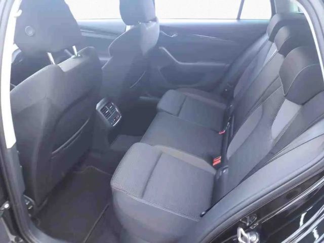 Skoda Octavia 1.4 TSI Ambition Combi iV