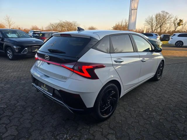 Hyundai i20 Blackline 7-DCT +Bose+Navi+LED+Sitzhzg+