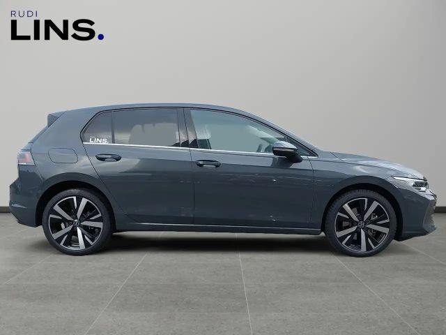 Volkswagen Golf DSG Style eHybrid