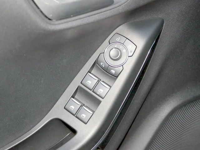 Ford Puma EcoBoost Titanium