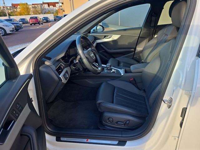 Audi A4 35 TFSI Avant S-Line S-Tronic