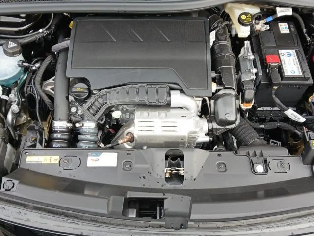 Peugeot 2008 Allure Pack