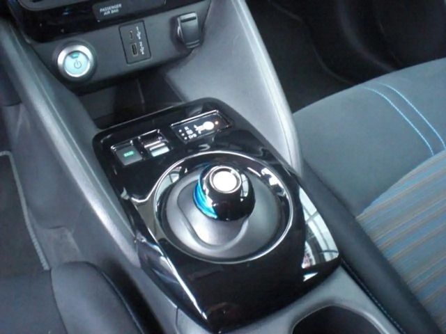 Nissan Leaf N-Connecta