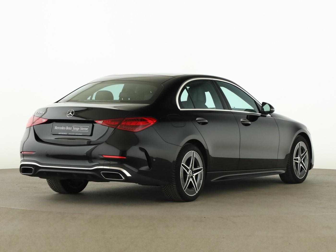 Mercedes-Benz C 220 AMG Line C 220 d Sedan