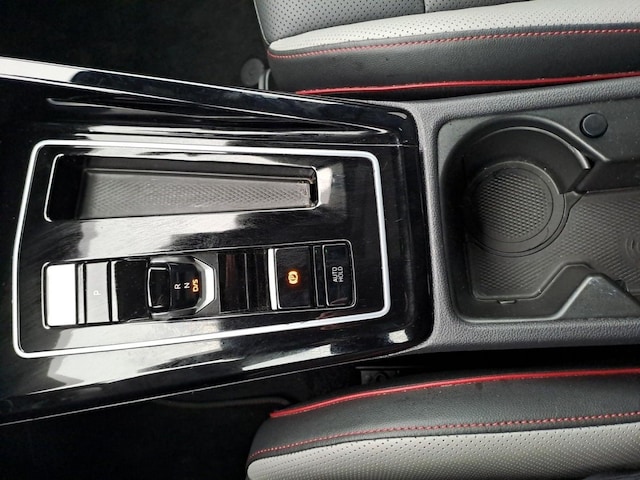 Volkswagen Golf 2.0 TSI DSG GTI