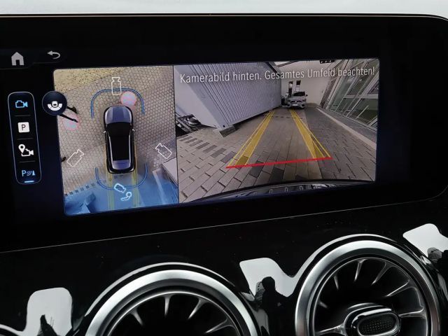 Mercedes-Benz GLA 200 AMG Line