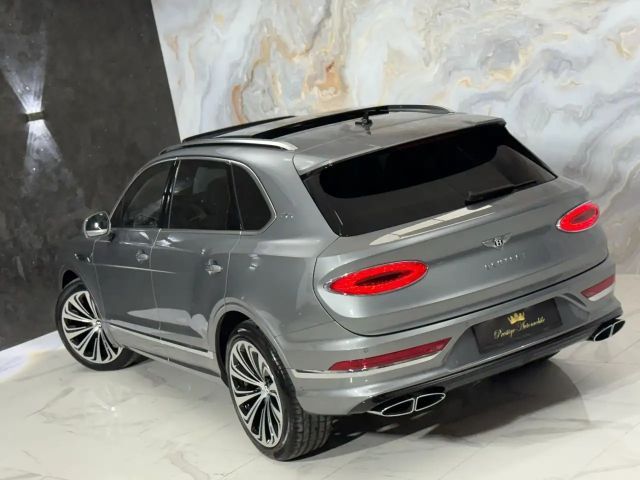 Bentley Bentayga V8