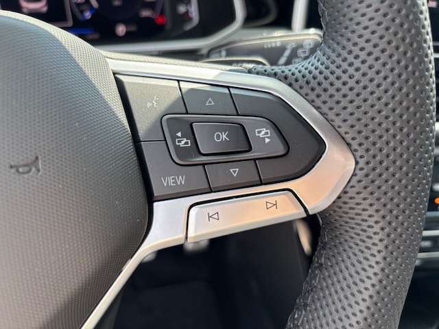 Volkswagen T-Roc 1.5 TSI DSG R-Line